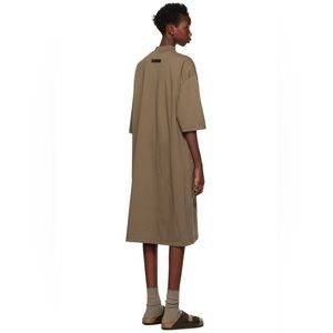 Brown Short Sleeve Essentials Dress